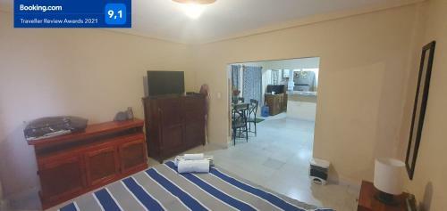 Hostal Departamento Comodo Muy Cercano Al Aeropuerto