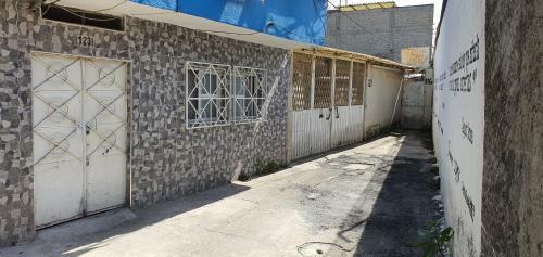Hostal Departamento Comodo Muy Cercano Al Aeropuerto