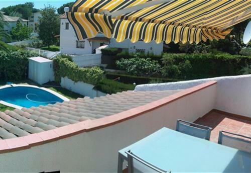 Villa 100 M From The Beach