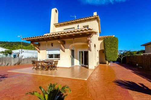Casa Montse Bar�