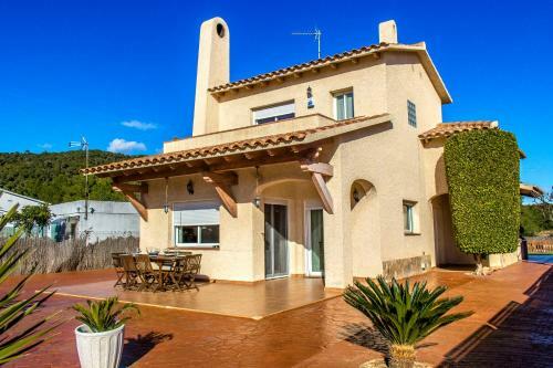 Casa Montse Bar�