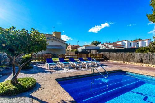Casa Montse Bar�