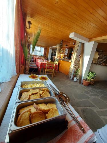 Hostal Vasi Apartments