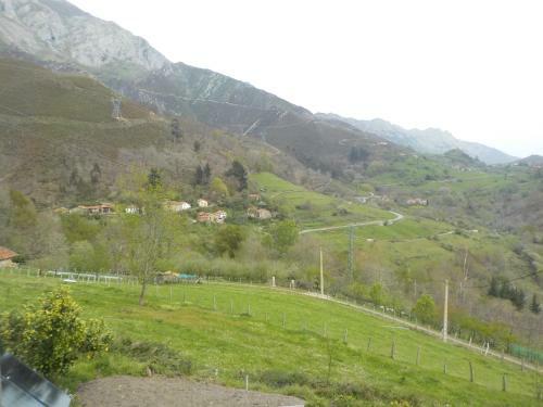 Apartamentos Rurales La Husteriza