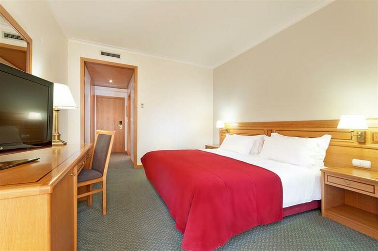 Hotel TRYP Dona Maria