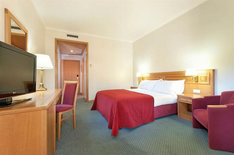 Hotel TRYP Dona Maria