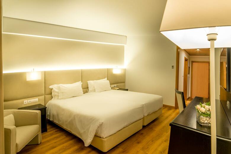 Hotel TRYP Dona Maria