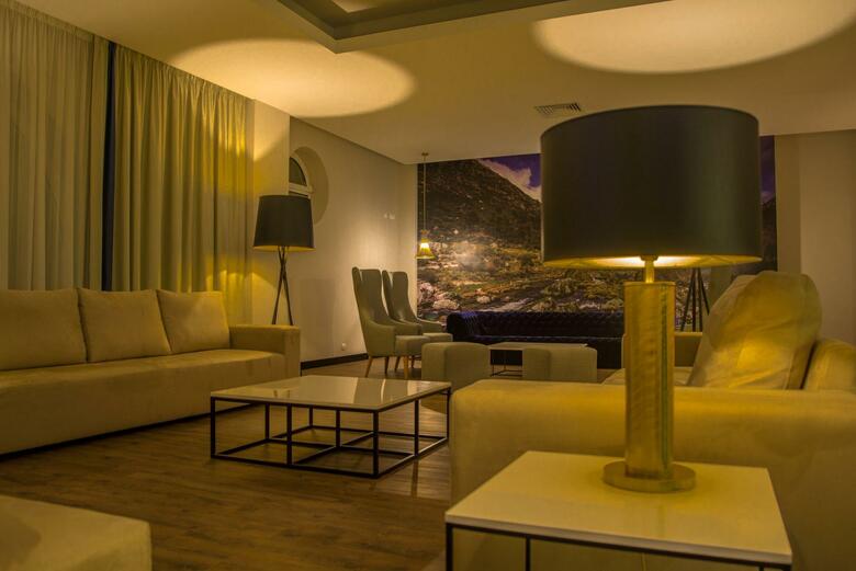 Hotel TRYP Dona Maria