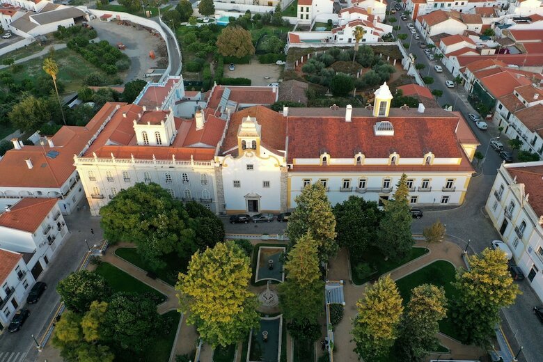 Hotel De Moura