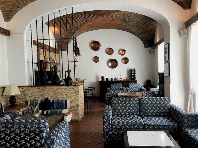 Hotel De Moura