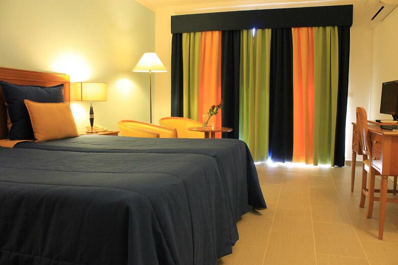 Hotel Tropical