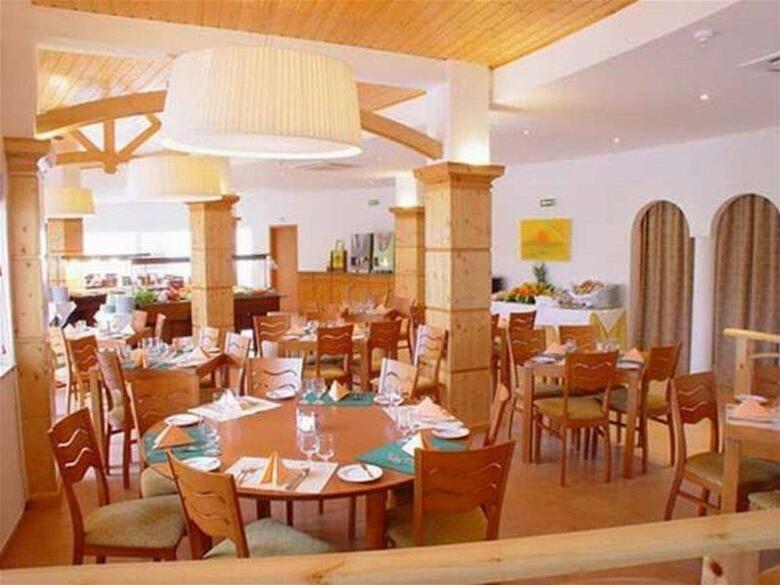 Hotel Luz Bay Club