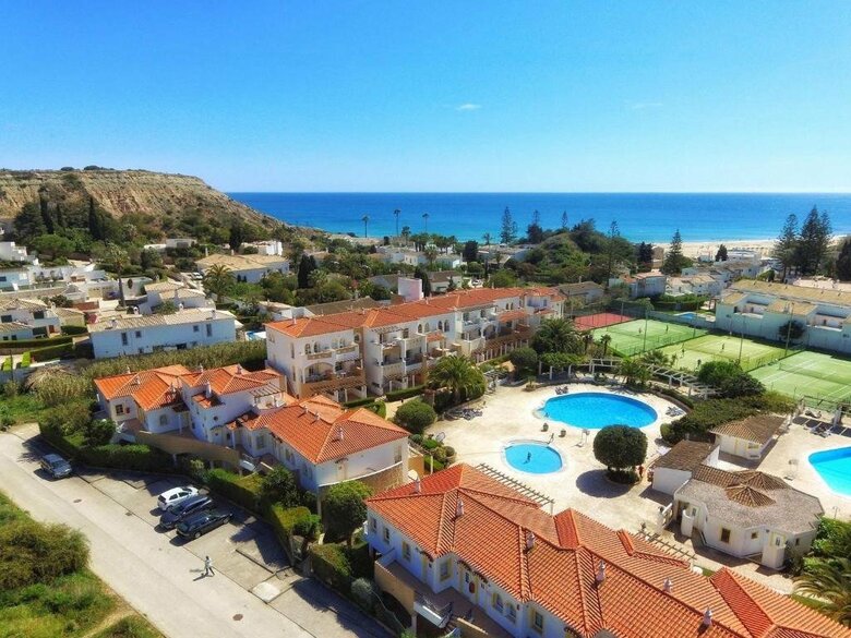 Hotel Luz Bay Club