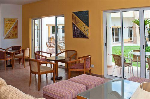 Hotel Luz Bay Club