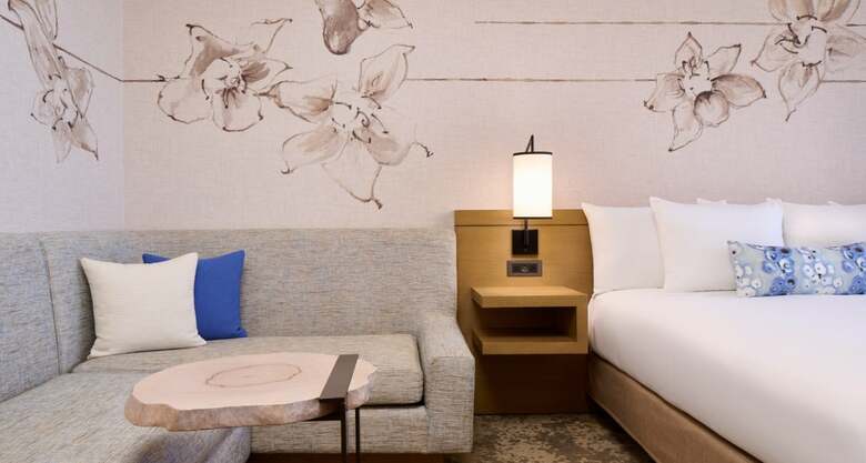 Hawaii Prince Hotel