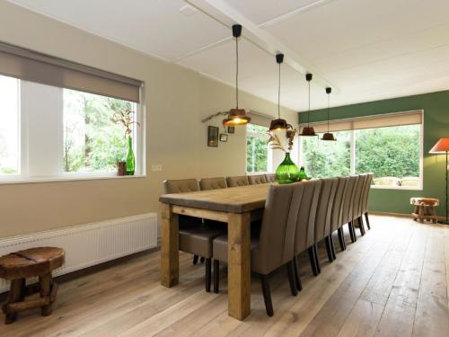 Holiday Home Residence De Eese