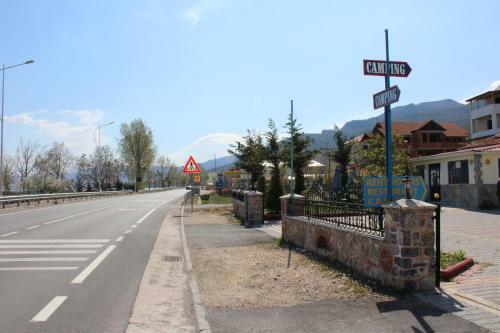 Bed & Breakfast Camping Hotel Herges