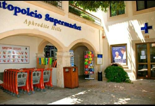 Aphrodite Hills Golf Resort Apartment