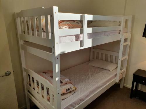 Cozy Apartment - Great Base - Wheelchair Friendly