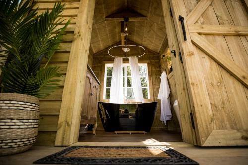 Orchard Valley Glamping