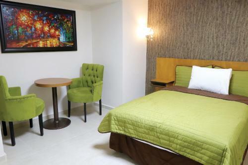 Hotel Royal Madero Inn