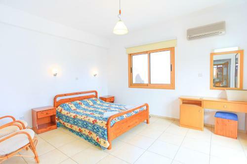 Villa Ira Finiki