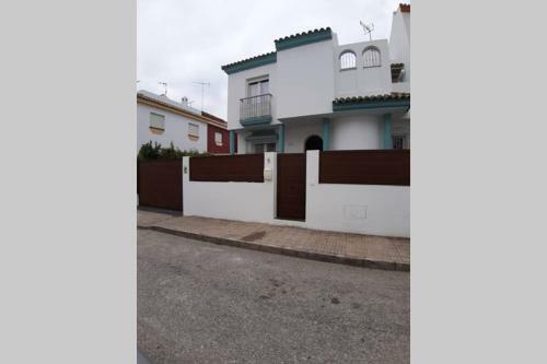 Casa De Dise�o En La Playa.