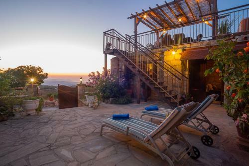 Iocasti Cottage By Agroholidays