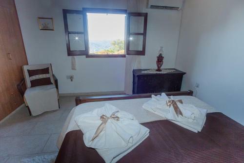 Iocasti Cottage By Agroholidays