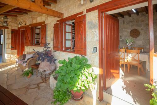 Iocasti Cottage By Agroholidays