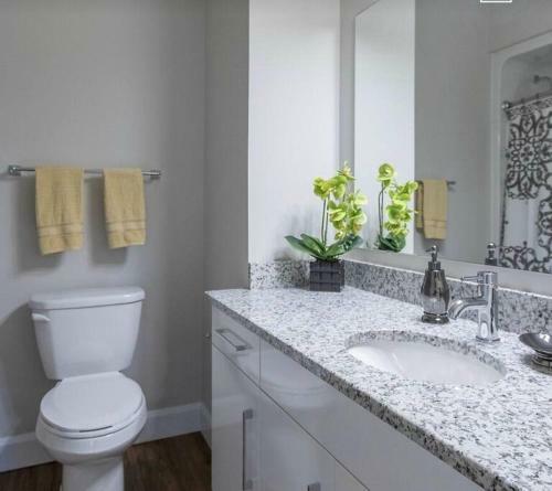 Apartamento Moncton, Home Away From Home!