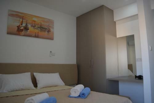P.l Hermes Studios & Apartments