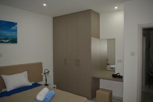 P.l Hermes Studios & Apartments