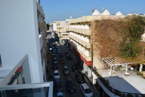 P.l Hermes Studios & Apartments