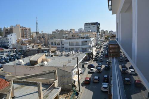 P.l Hermes Studios & Apartments