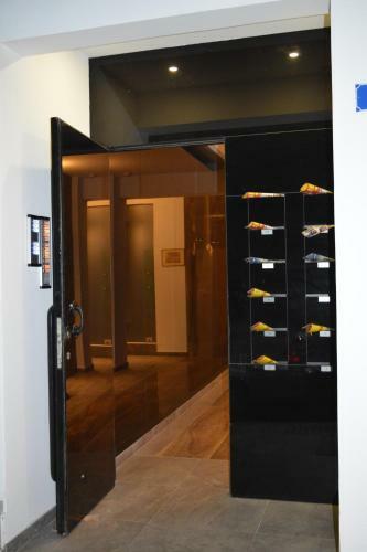 P.l Hermes Studios & Apartments