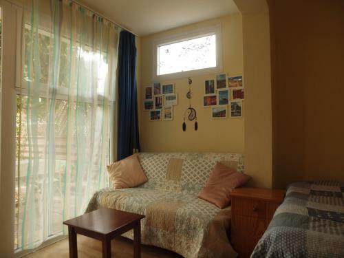 Hostal Moon-light Studio