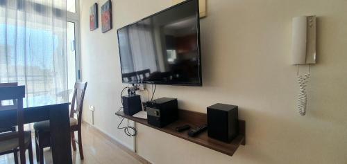 Vasilas Holiday Apartment #1