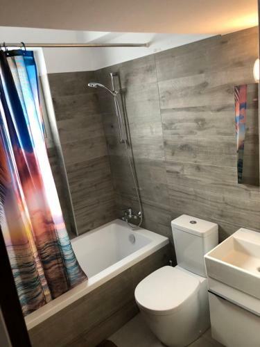 Brand New Lux Apartment Mackenzie