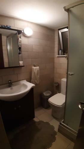 Alkaeos Holiday Rooms & Apartments
