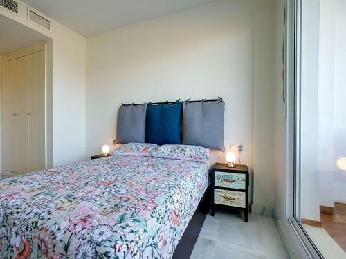Beautiful Apartment In Roquetas de Mar With Swimming Pool