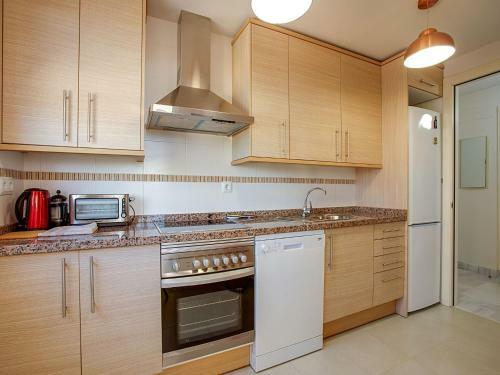 Beautiful Apartment In Roquetas de Mar With Swimming Pool