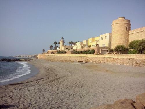 Apartamento Con Piscina Y Terraza A 50 Metros de La Playa
