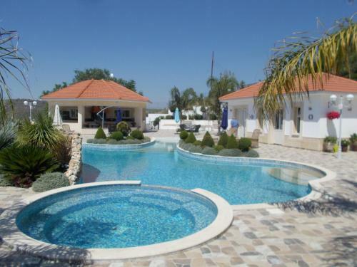 Kaminia Country Villa & Guest House