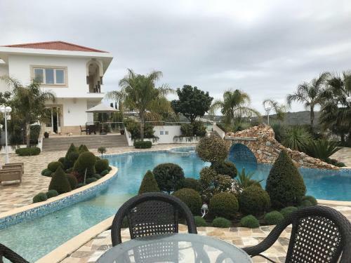 Kaminia Country Villa & Guest House