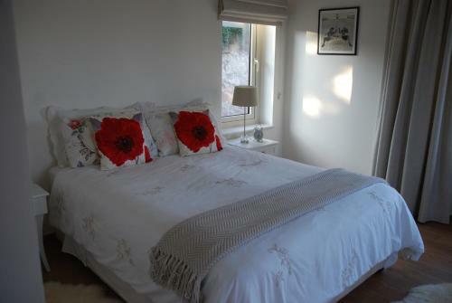 Kaminia Country Villa & Guest House