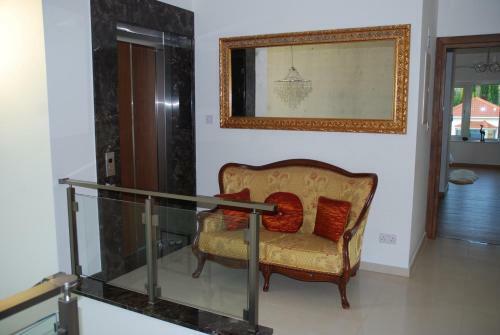 Kaminia Country Villa & Guest House