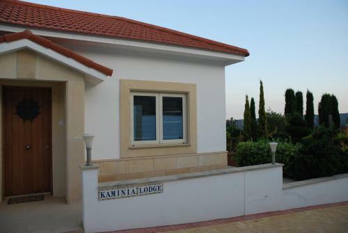 Kaminia Country Villa & Guest House