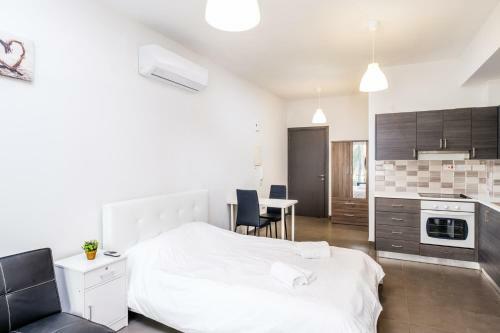 Apartamento Spacious Studio Downtown