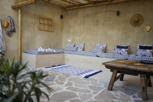 Ronda Center Apartments With Pool